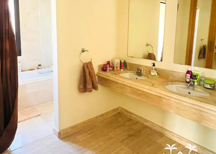 Halo - Amazing Penthouse With Lovely Terraces And Views