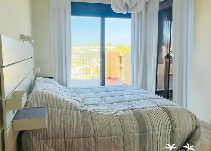 Halo - Amazing Penthouse With Lovely Terraces And Views