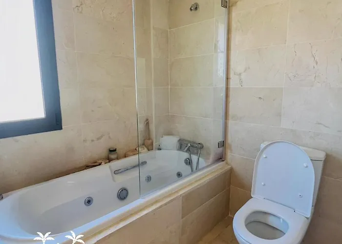 Halo - Amazing Penthouse With Lovely Terraces And Views