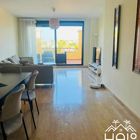 Apartment Halo - Amazing Penthouse With Lovely Terraces And Views